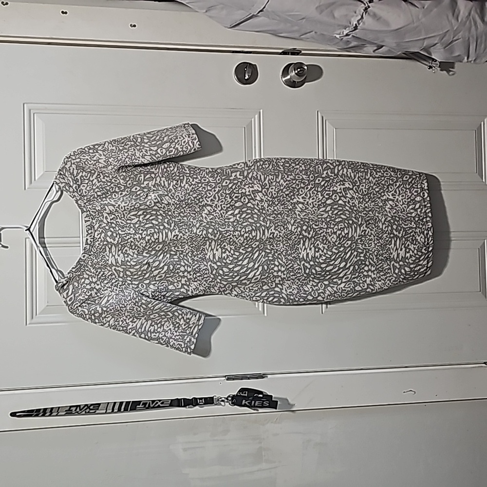 Gourgous dress from connection 18